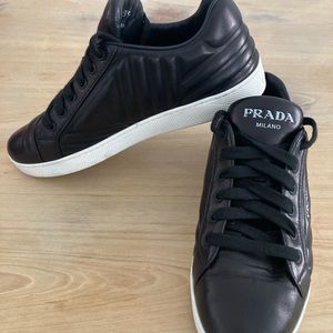 Prada black leather shoes size 9 or 39.